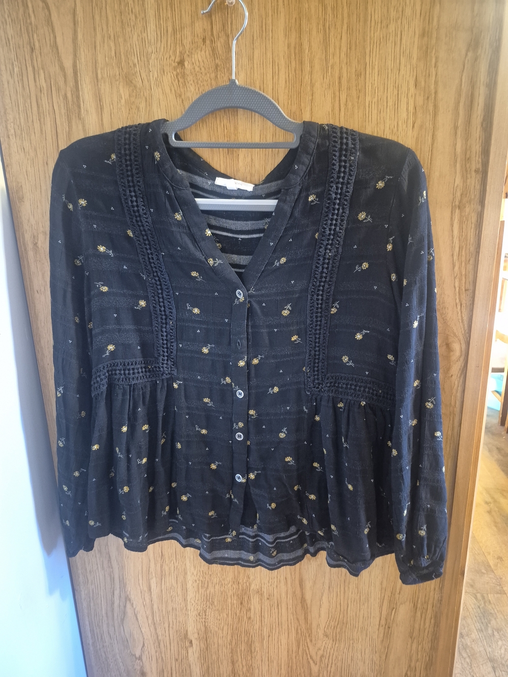 Women's Black Floral Button-Front Peasant Top - Picture 3 of 4